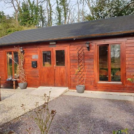 Impeccable 1-Bed House In Retford Close To A1 エクステリア 写真